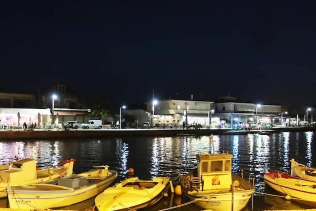 Πολυτελές Διαμέρισμα 3 Χαλκίδα-Παραλία Αυλίδος Paralia Avlidhos Екстериор снимка